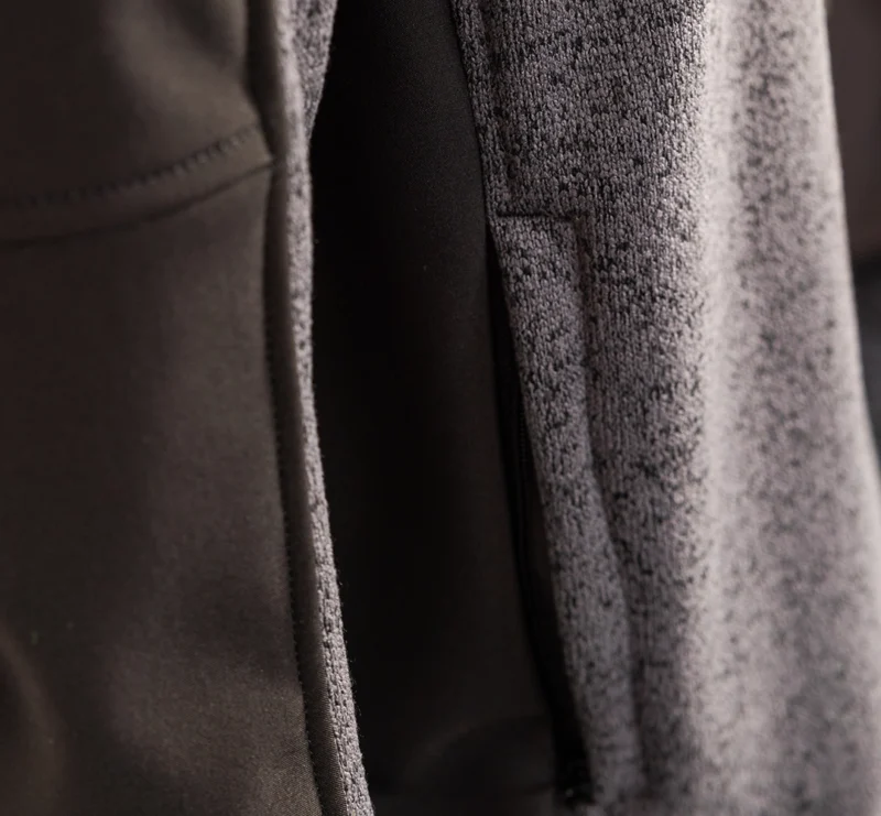 Men's Zip-Up Hoodie with Contrast Details - Image 4